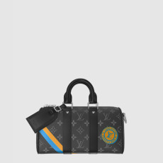 키폴 25 Mon Monogram P01942
