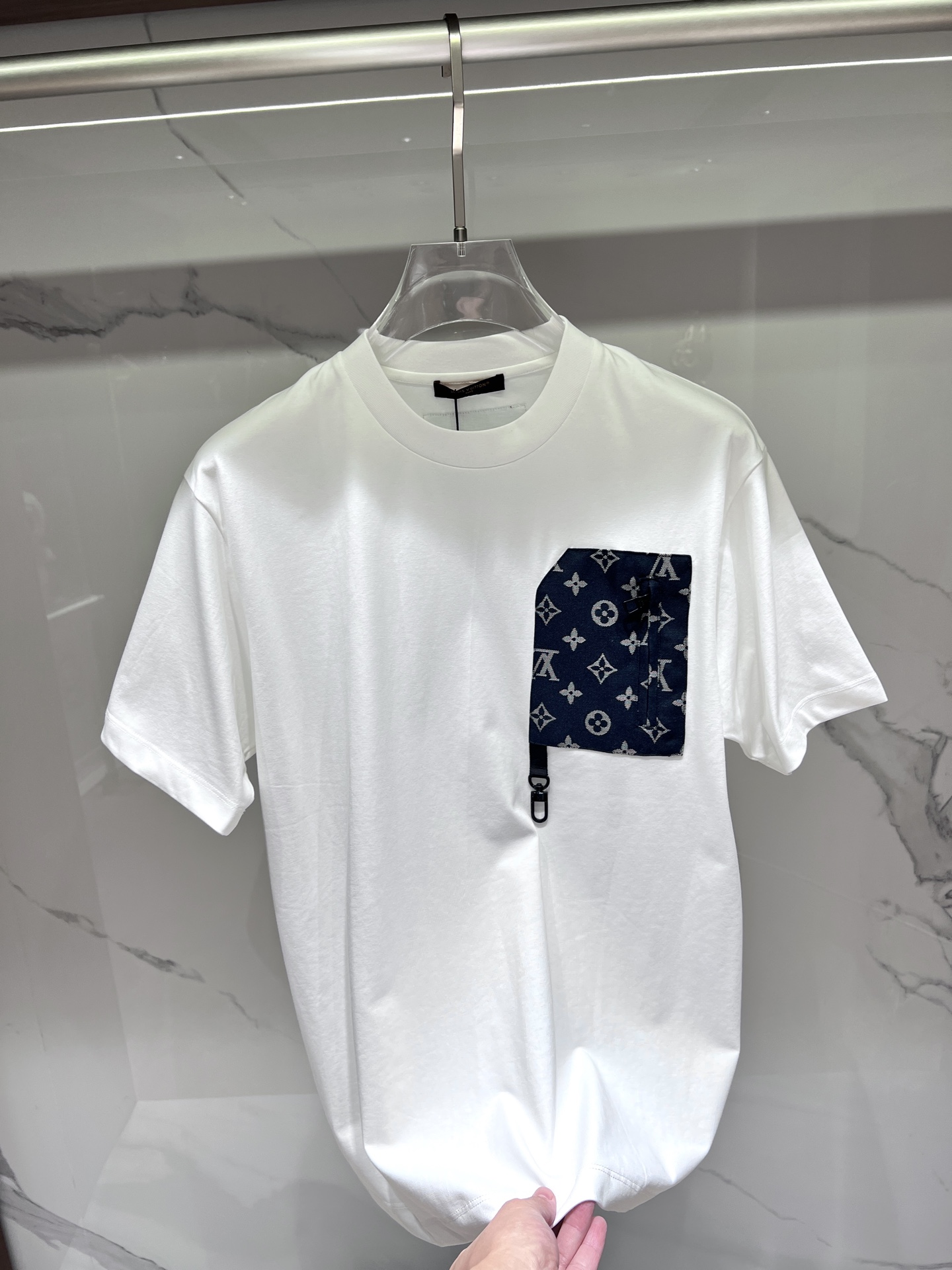 신상 크루넥 반팔 티셔츠