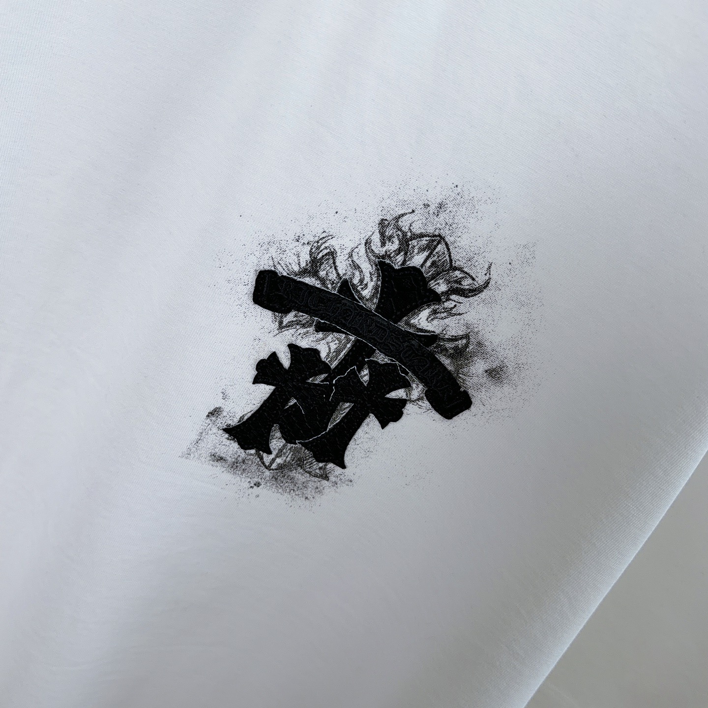 크루넥 반팔 티셔츠