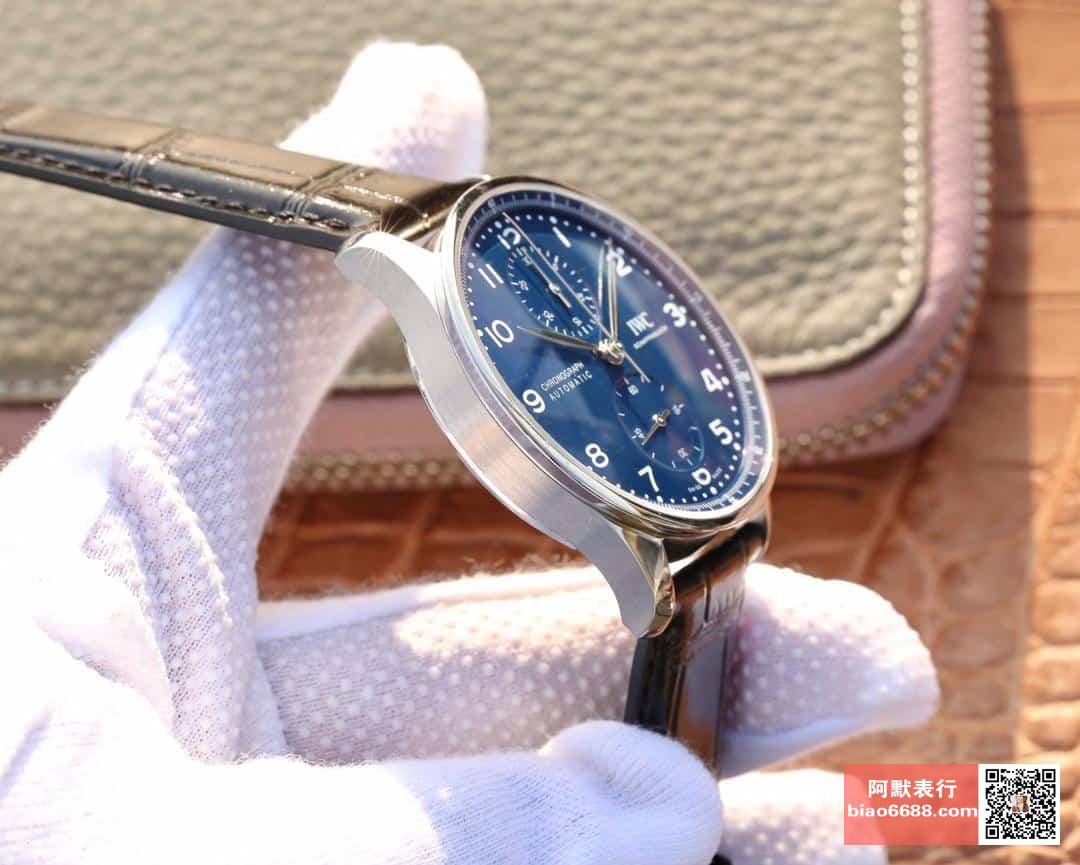 애니버서리 포르투기저 크로노그래프 150주년 기념 에디션 레더 스트랩 / ZF IW371601 / 40mm / 크기 40mm 두께 13.1mm Cal.69355 무브