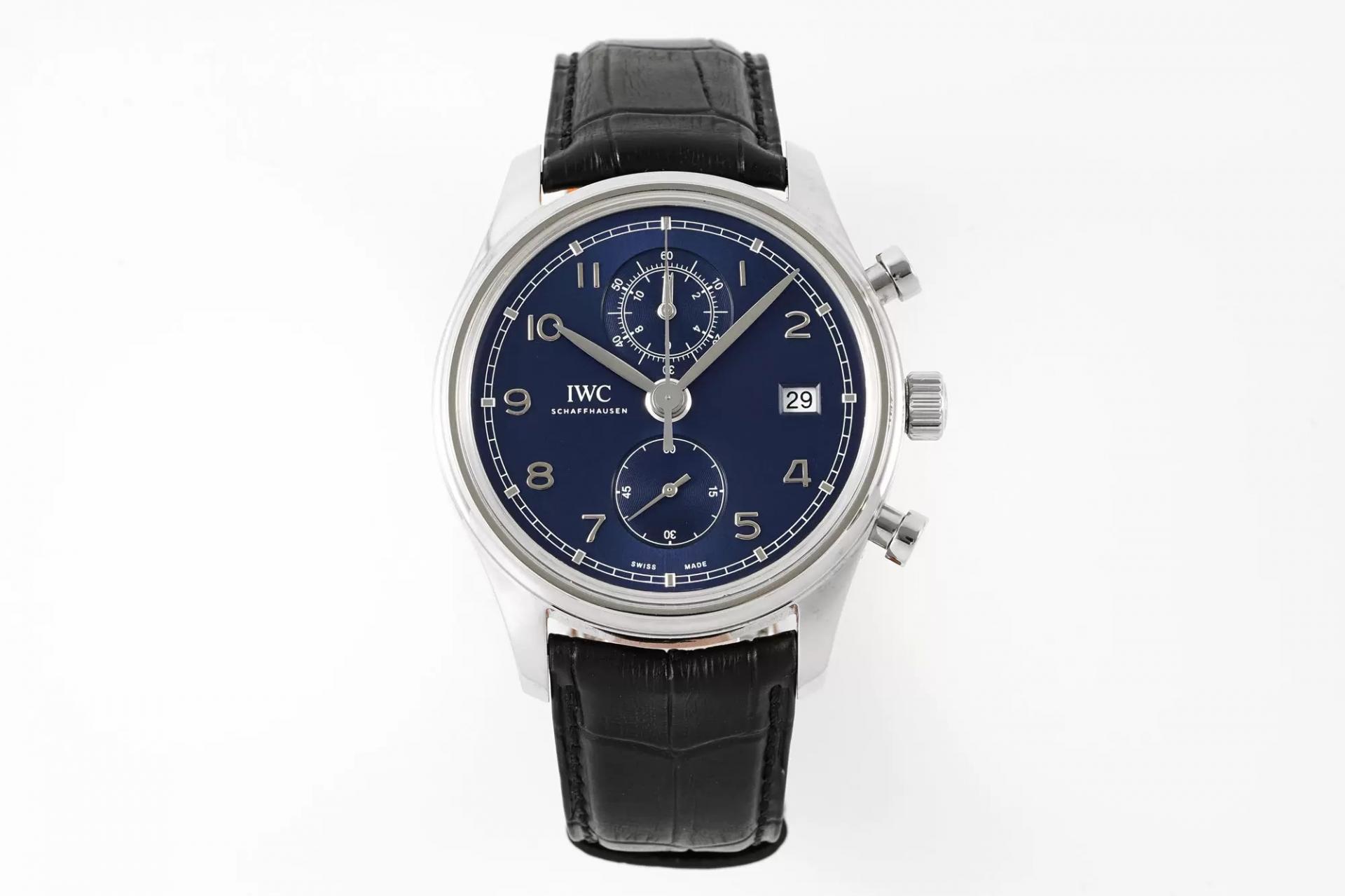 포르투기저 크로노그래프 클래식 청판 가죽 스트랩 / APS IW390303 / 42mm / Cal.89361 크로노그래프 기계식 무브먼트