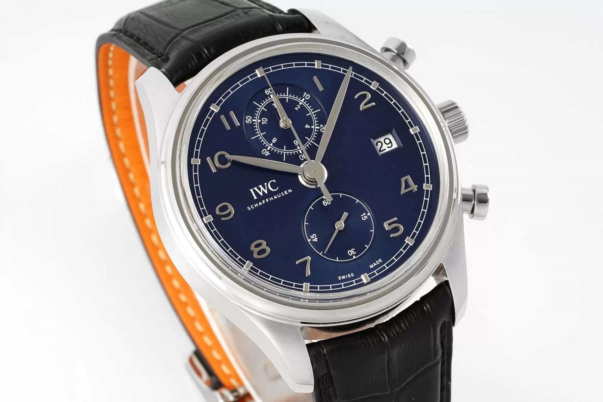 포르투기저 크로노그래프 클래식 청판 가죽 스트랩 / APS IW390303 / 42mm / Cal.89361 크로노그래프 기계식 무브먼트