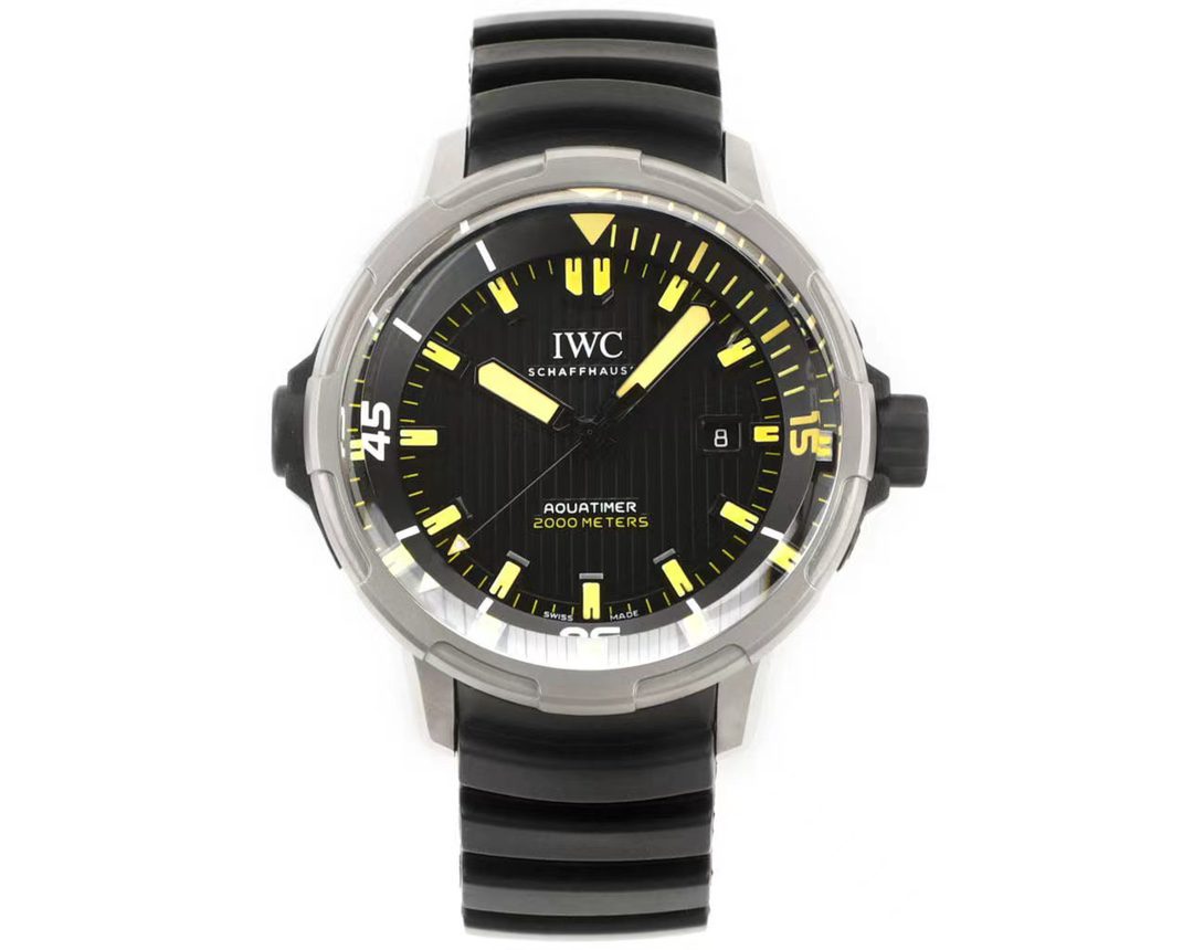 아쿠아타이머 오토매틱 2000 티타늄 블랙/옐로우 다이얼 / V6S IW358001 / 46mm / 크기 46mm Cal.2824 무브
