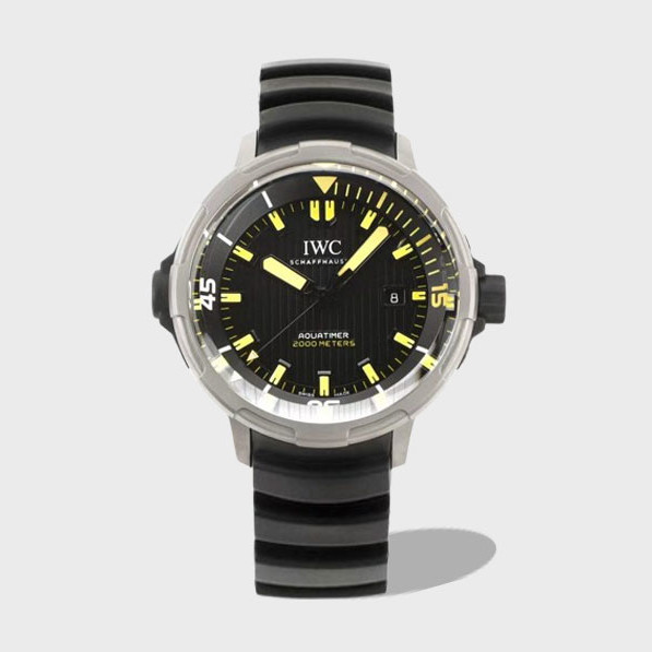 아쿠아타이머 오토매틱 2000 티타늄 블랙/옐로우 다이얼 / V6S IW358001 / 46mm / 크기 46mm Cal.2824 무브