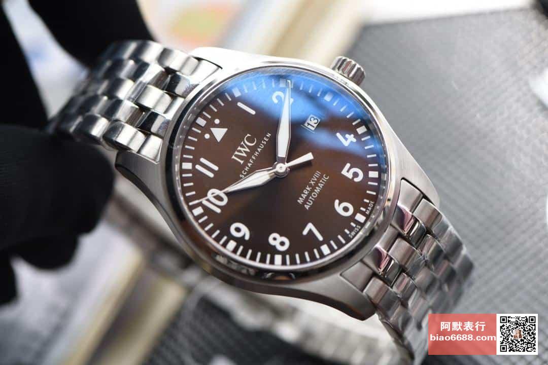 파일럿 마크 18 블랙 다이얼 SS 브레이슬릿 / V7 IW327003 / 40mm / 크기 40mm Cal.2892 무브