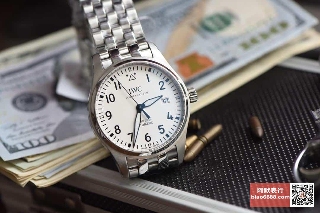 파일럿 마크 18 화이트 다이얼 SS 브레이슬릿 / V7 IW327002 / 40mm / 크기 40mm Cal.2892 무브