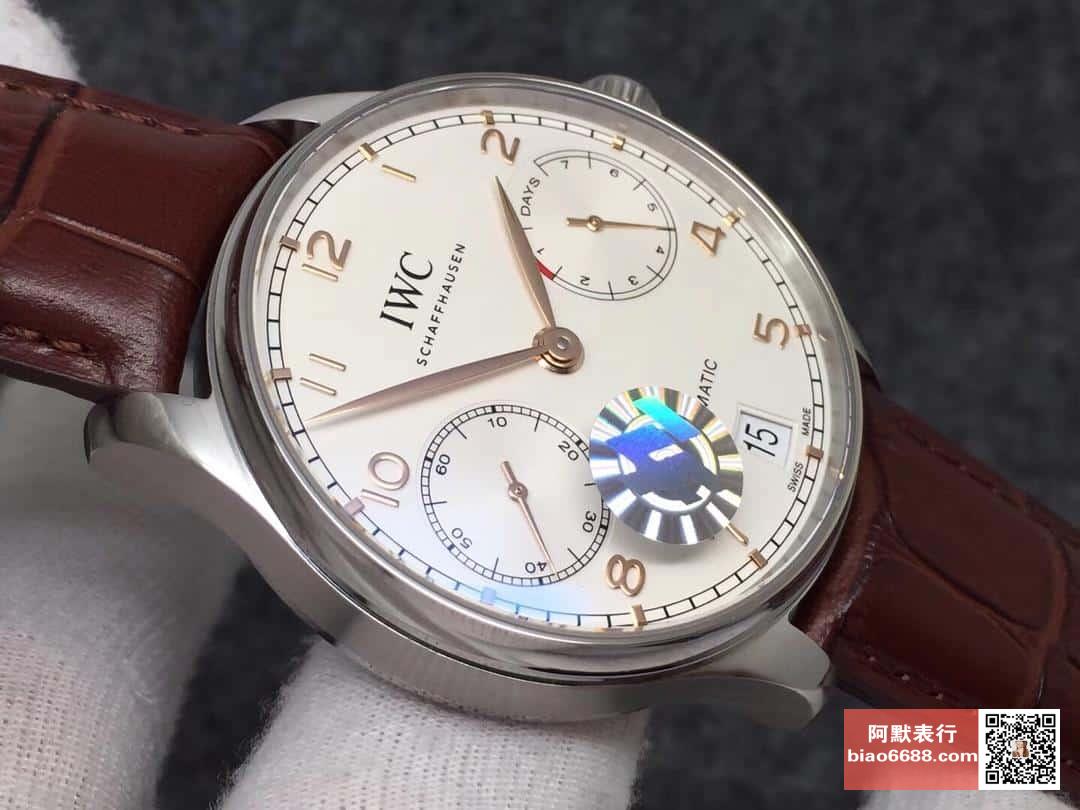 포르투기저 세븐데이즈 스틸 화이트 다이얼 레더 스트랩 / ZF IW500704 / 42mm / 크기 42mm Cal.51011 무브