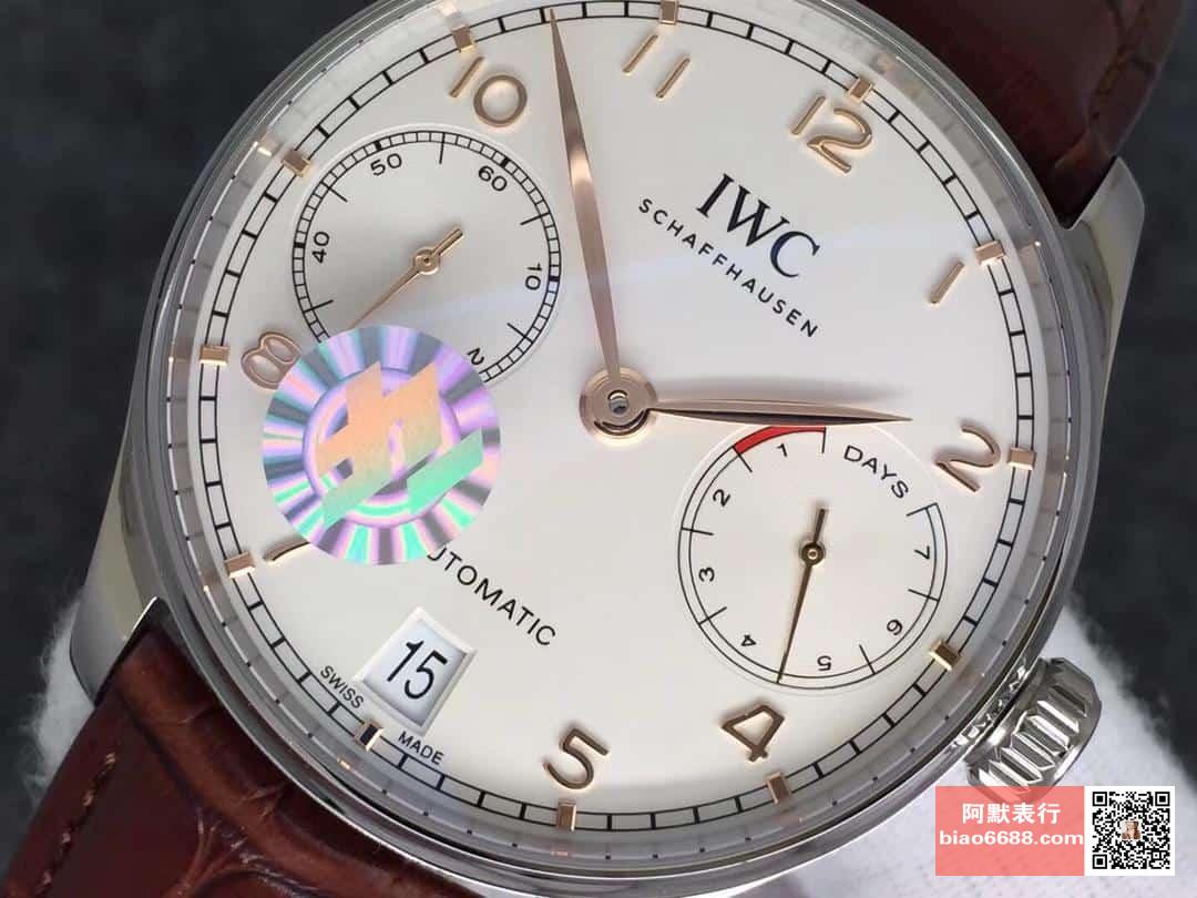 포르투기저 세븐데이즈 스틸 화이트 다이얼 레더 스트랩 / ZF IW500704 / 42mm / 크기 42mm Cal.51011 무브