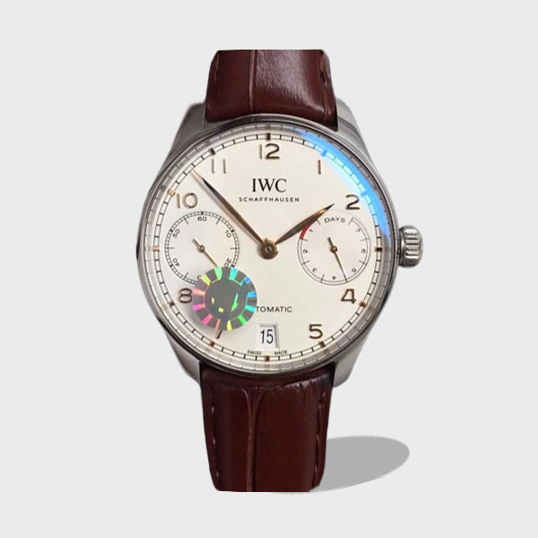 포르투기저 세븐데이즈 스틸 화이트 다이얼 레더 스트랩 / ZF IW500704 / 42mm / 크기 42mm Cal.51011 무브