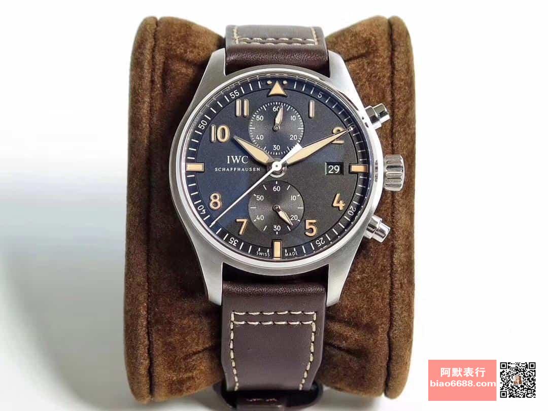 스핏파이어 크로노그래프 브라운 다이얼 레더 스트랩 / ZF IW387808 / 43mm / 크기 43mm Cal.7750 무브먼트