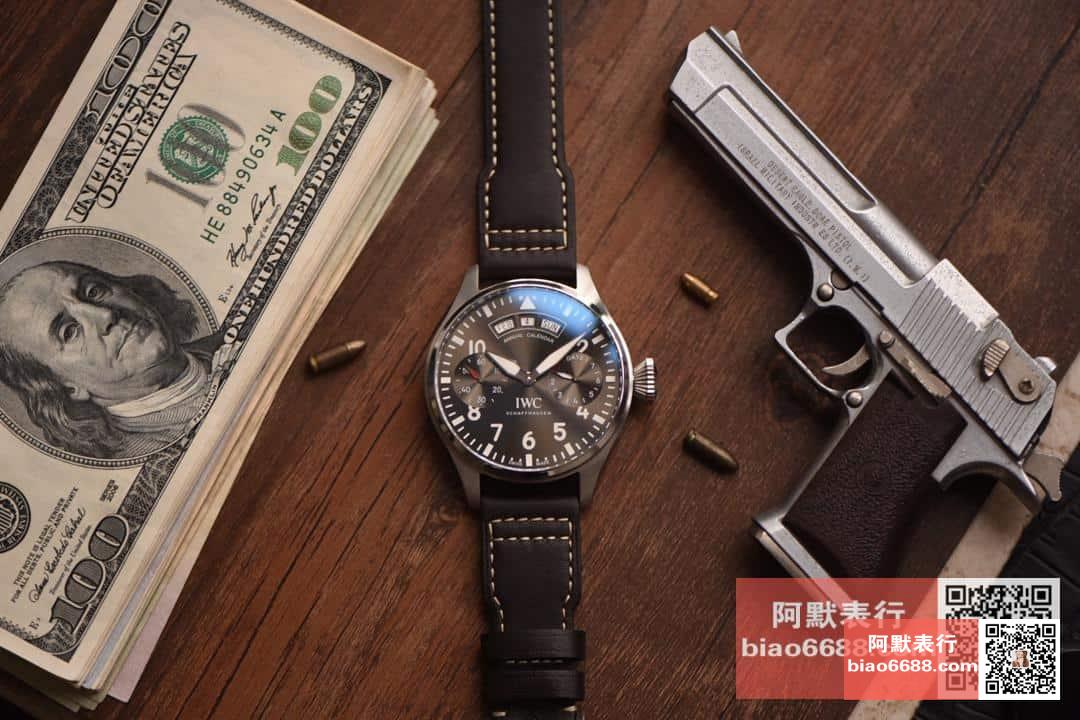 빅 파일럿 애뉴얼 캘린더 \"150주년\" 스페셜 에디션 블랙 다이얼 레더 스트랩 / YL IW502702 / 46mm / 크기 46.2mm 두께 15.5mm Cal.52850 무브