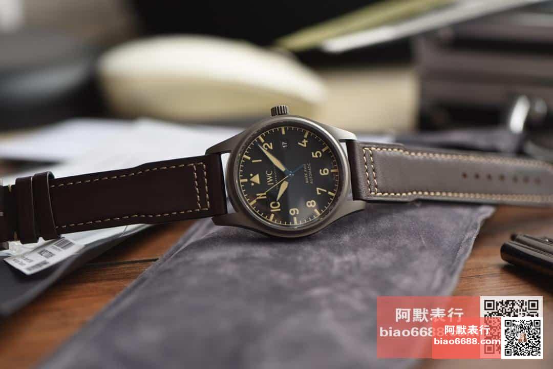 파일럿 마크 18 헤리티지 티타늄 레더 스트랩 / M+ IW327006 / 40mm / 크기 40mm 두께 10.8mm Cal.35111 무브