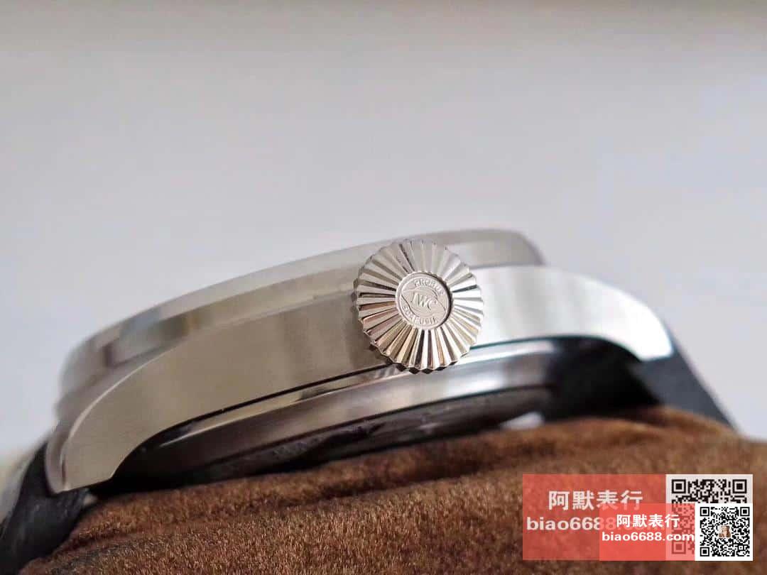빅 파일럿 헤리티지 티타늄 블루 다이얼 레더 스트랩 / ZF IW500431 / 46mm / 크기 46mm 두께 15mm Cal.51111 무브