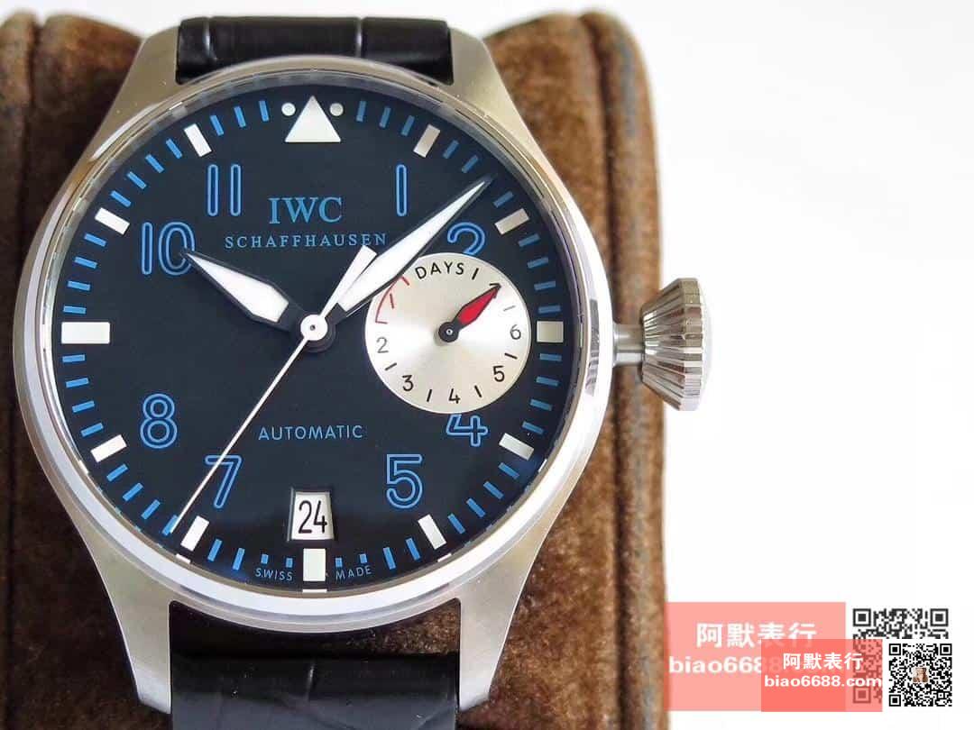 빅 파일럿 헤리티지 티타늄 블루 다이얼 레더 스트랩 / ZF IW500431 / 46mm / 크기 46mm 두께 15mm Cal.51111 무브