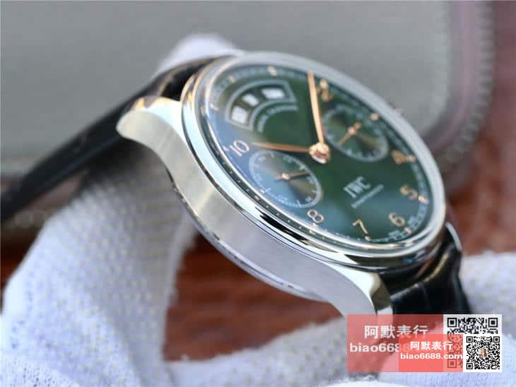 포르투기저 퍼페츄얼 캘린더 그린 다이얼 레더 스트랩 / YL IW503510 / 44mm / 크기 44mm 두께 14mm , cal 52850 무브먼트