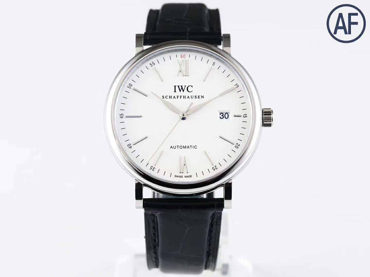 포르토피노 클래식 오토매틱 화이트 다이얼 레더 스트랩 / AF IW356501 / 40mm / 크기 40mm 두께 9.5mm Cal.2892 무브
