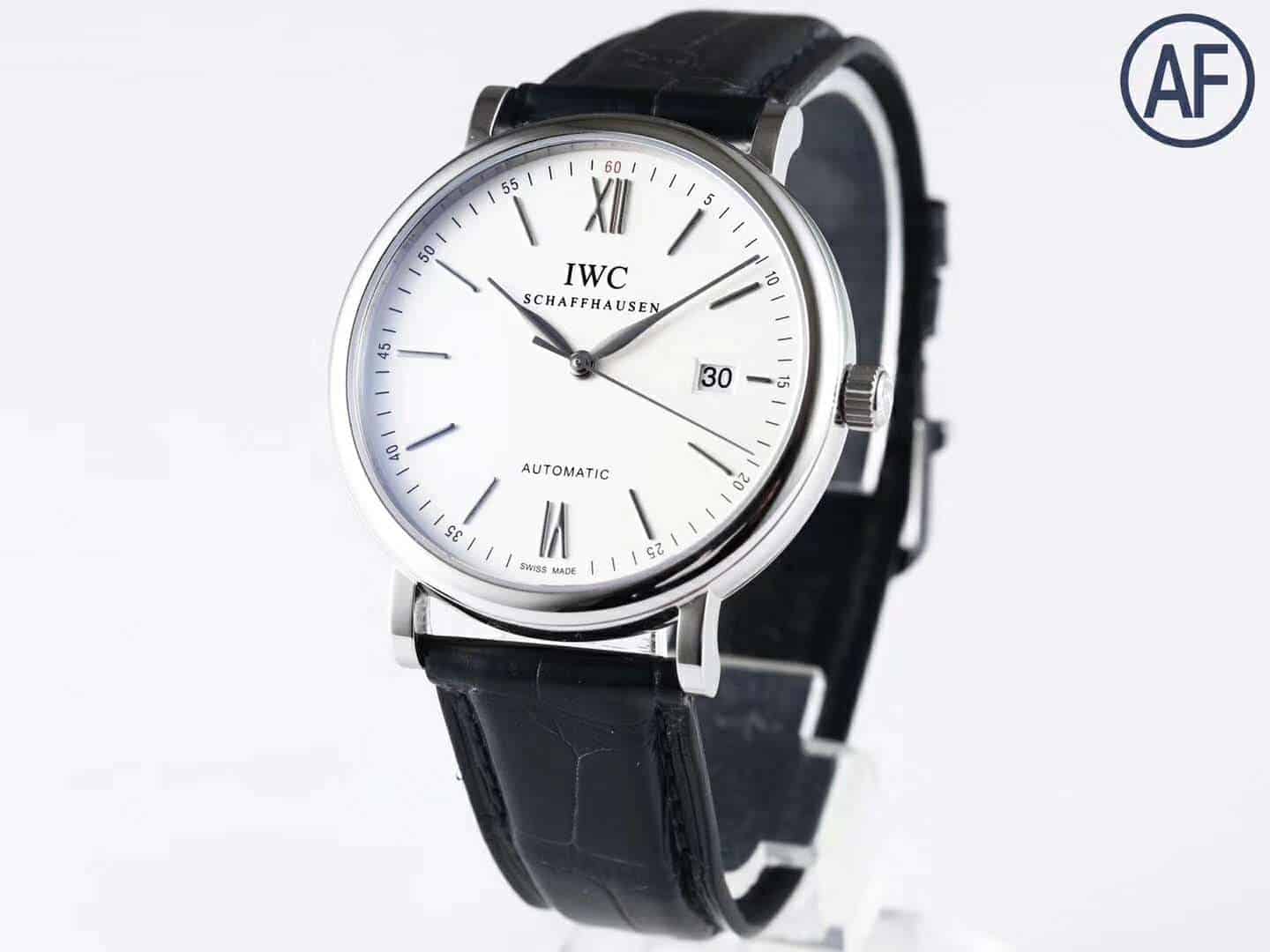 포르토피노 클래식 오토매틱 화이트 다이얼 레더 스트랩 / AF IW356501 / 40mm / 크기 40mm 두께 9.5mm Cal.2892 무브