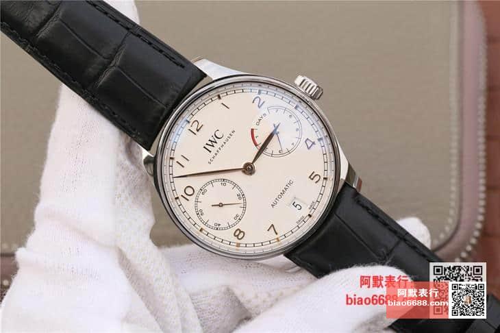 포르투기저 세븐데이즈 스틸 화이트 다이얼 레더 스트랩 / ZF IW500704 / 42.3mm / 크기 42.3mm 두께 14.5mm Cal.52010 무브먼트