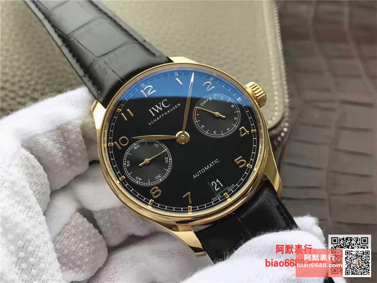 포르투기저 세븐데이즈 골드 블랙 다이얼 레더 스트랩 / ZF IW500101 / 42.3mm / 크기 42.3mm 두께 13.9mm Cal.51011 무브먼트
