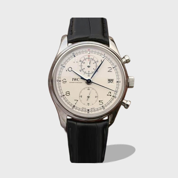 포르투기저 크로노그래프 클래식 화이트 다이얼 레더 스트랩 / ZF IW390403 / 42mm / 크기 42mm 두께 13.5mm Cal.89361 무브먼트