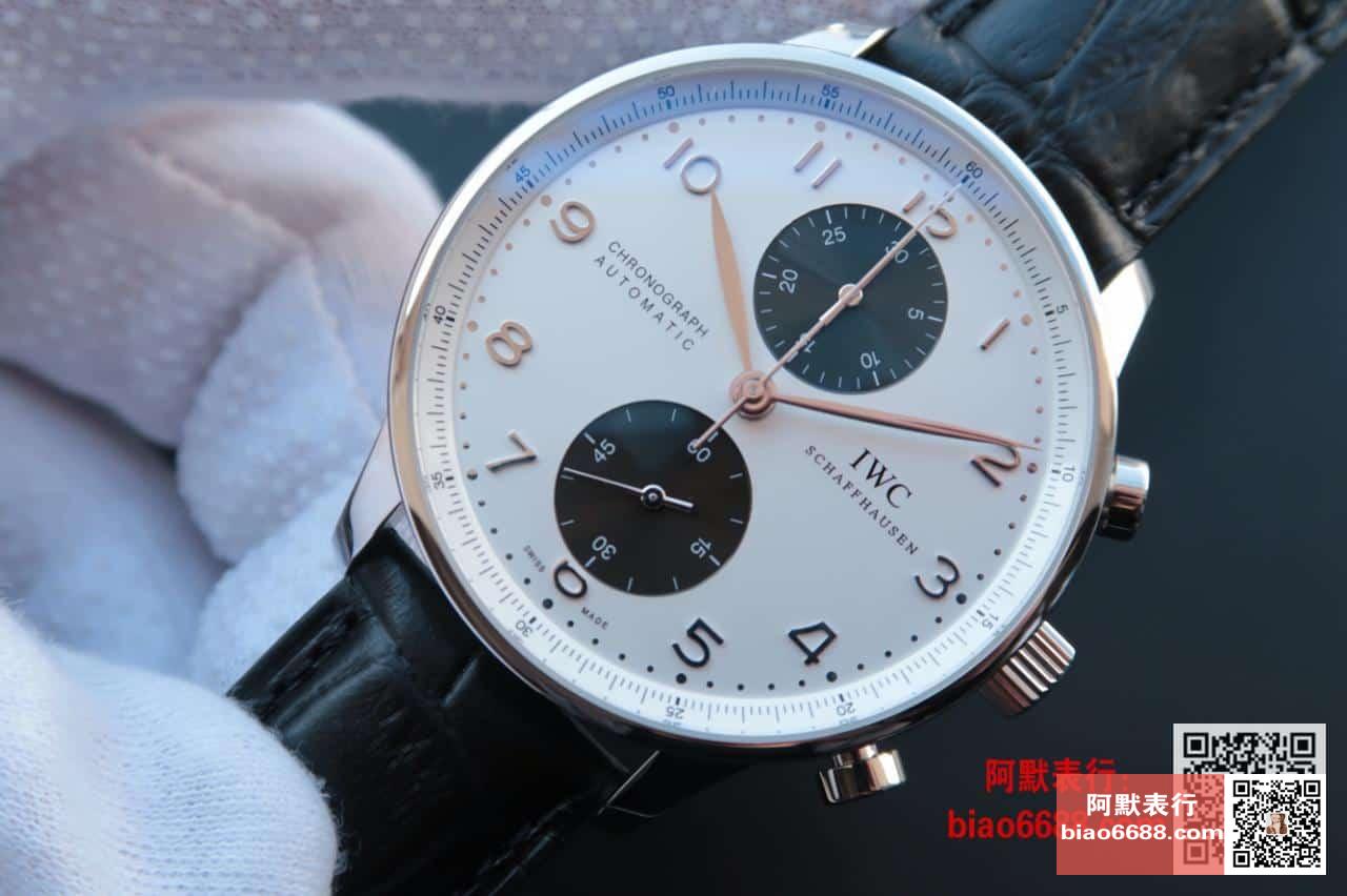 포르투기저 크로노그래프 칼리버 블랙/화이트 다이얼 레더 스트랩 / ZF IWC371411 / 40.9mm / 크기 40.9mm 두께 13.5mm Cal.7750 무브먼트
