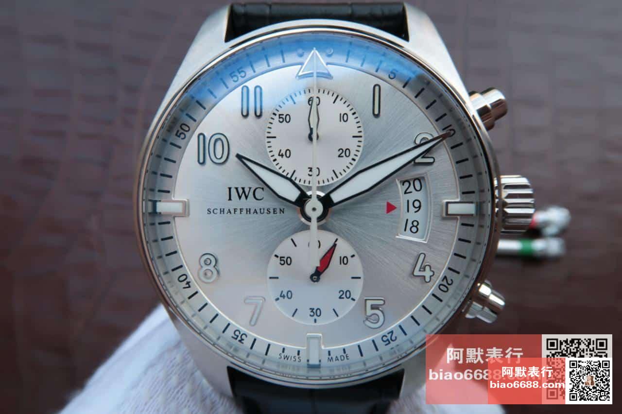포르토피노 크로노그래프 화이트 다이얼 레더 스트랩 / ZF IW387802 / 43mm / 크기 43mm Cal.7750 무브먼트