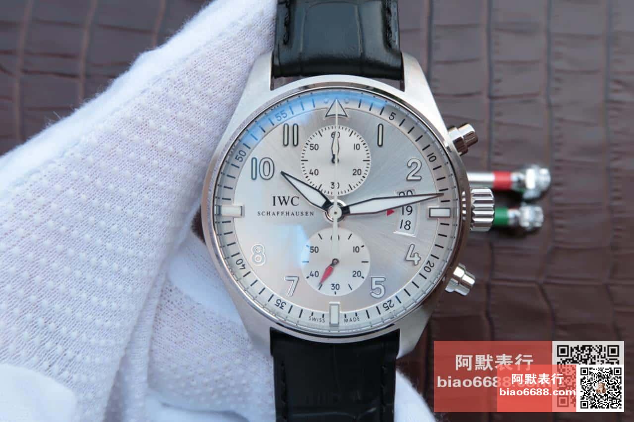 포르토피노 크로노그래프 화이트 다이얼 레더 스트랩 / ZF IW387802 / 43mm / 크기 43mm Cal.7750 무브먼트