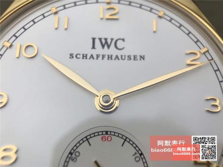포르투기저 존스 소드 골드 화이트 다이얼 레더 스트랩 / ZF IW545408 / 44mm / 크기 44mm 두께 10mm Cal.98295 무브먼트