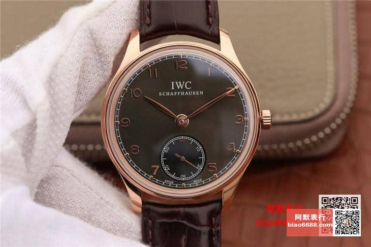 포르투기저 존스 소드 로즈골드 블랙 다이얼 레더 스트랩 / ZF IW545408 / 44mm / 크기 44mm 두께 10mm Cal.98295 무브먼트