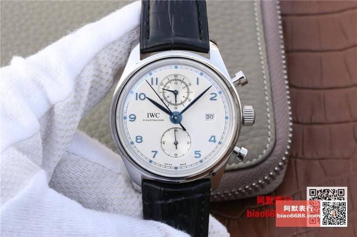 포르투기저 크로노그래프 클래식 화이트 다이얼 레더 스트랩 / YL IW390403 / 42mm / 크기 42mm 두께 14.5mm Cal.89361 무브