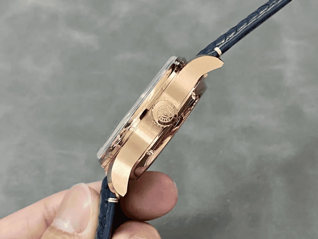 포르투기저 퍼페츄얼 캘린더 부티크 에디션 레더 스트랩 / APS IW503312 / 44.2mm / 안정적인 포르투갈 VII 기본 무브먼트, 모든 기능 구현한 무브 사용