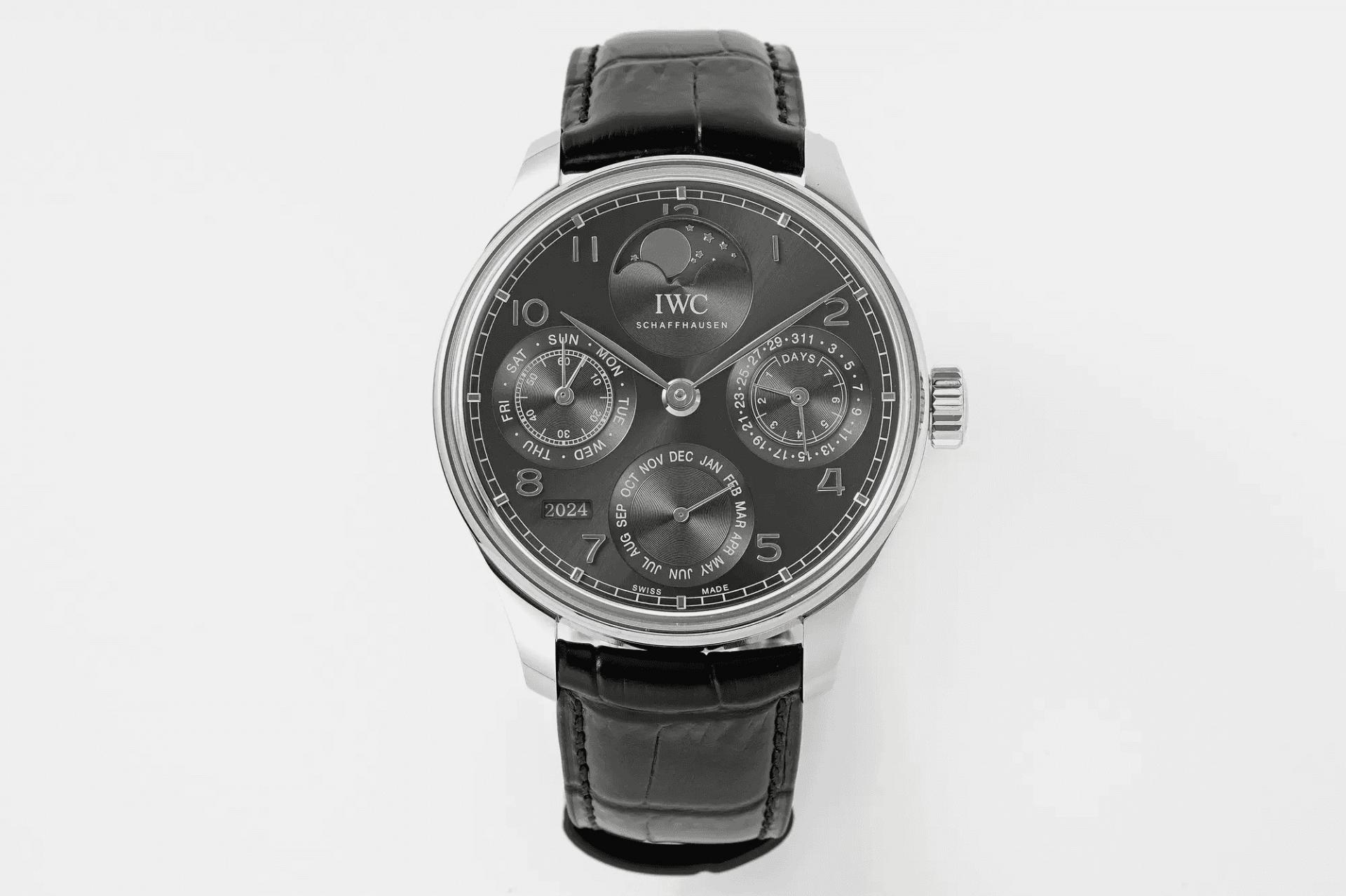 포르투기저 퍼페츄얼 캘린더 화이트골드 레데 스트랩 / APS IW503301 / 44.2mm / 안정적인 포르투갈 VII 기본 무브먼트, 모든 기능 구현한 무브 사용