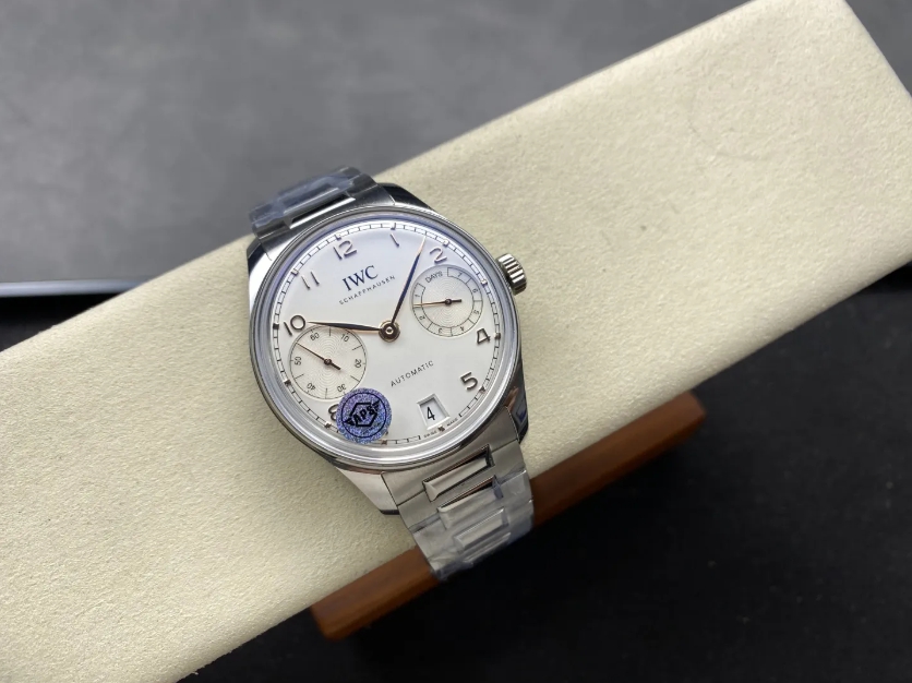 포르투기저 세븐데이즈 화이트골드 화이트 다이얼 SS 브레이슬릿 / APS IW501704 / 42mm / 아시아 맞춤형 52010 자동 무브먼트,정품 무브먼트와 동일한 기능