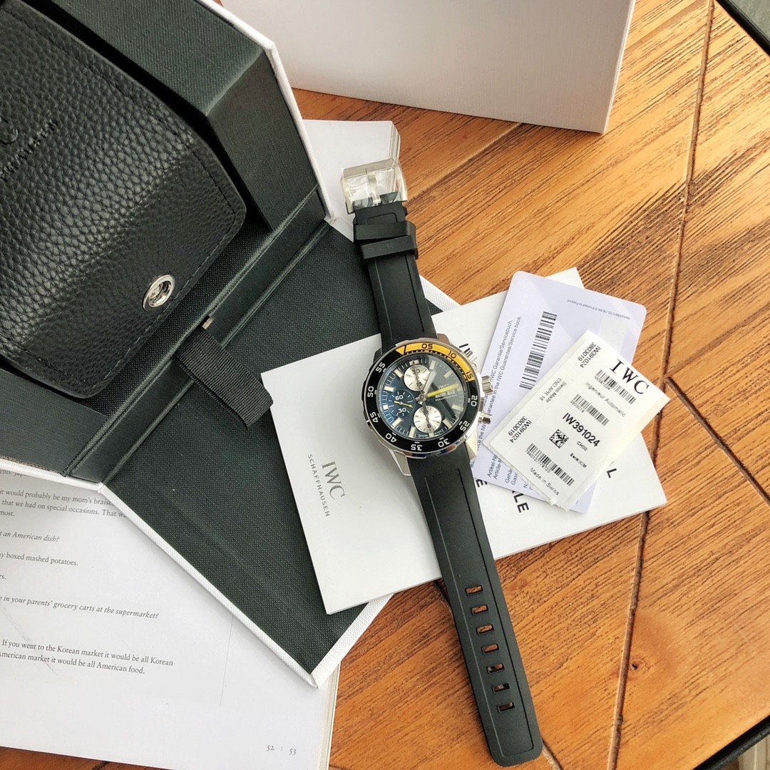 Aquatimer / 44mm