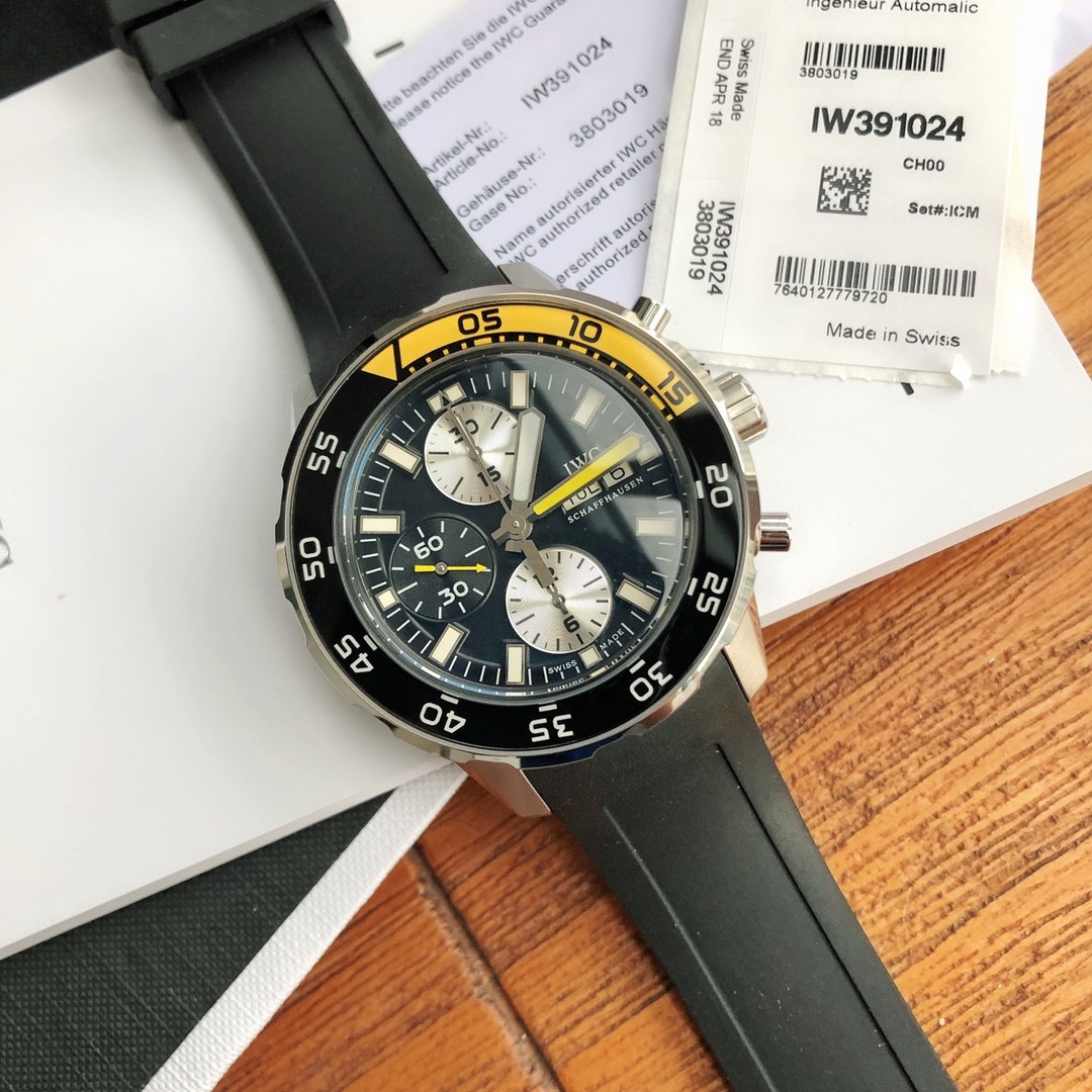 Aquatimer / 44mm