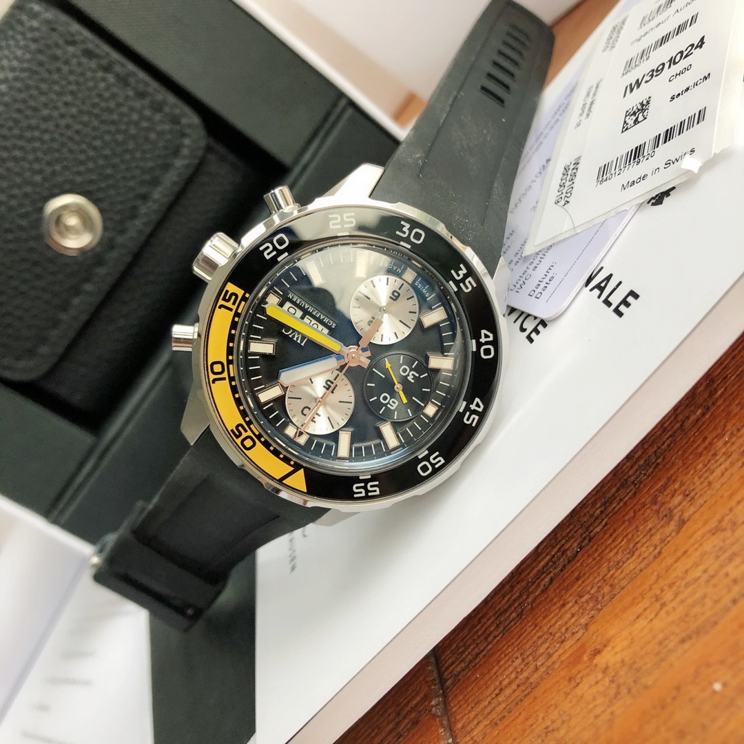 Aquatimer / 44mm