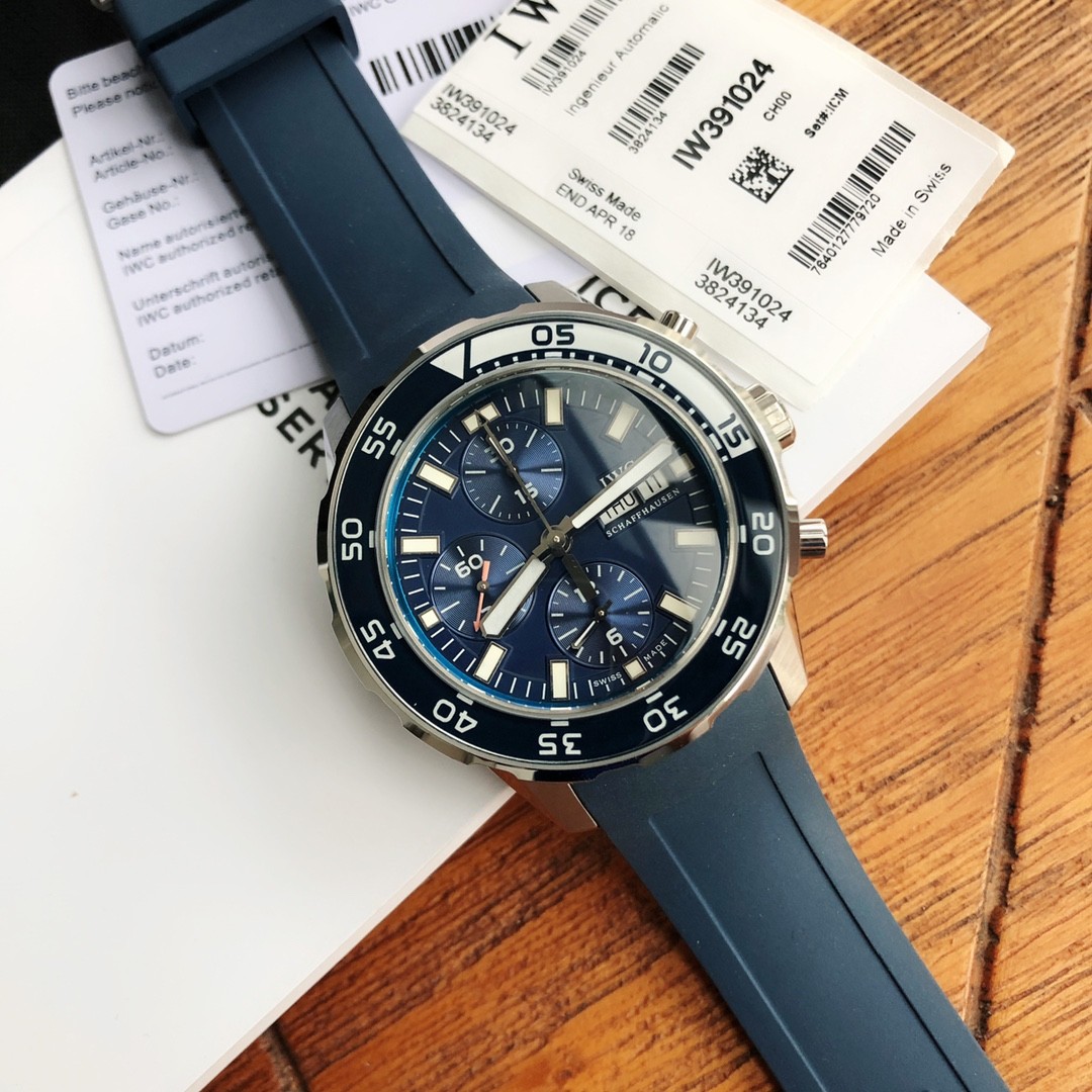 Aquatimer / 44mm