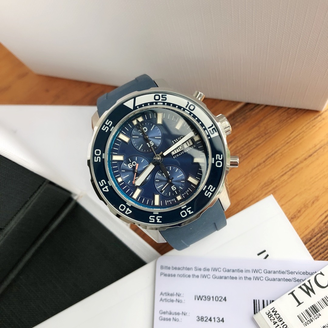 Aquatimer / 44mm