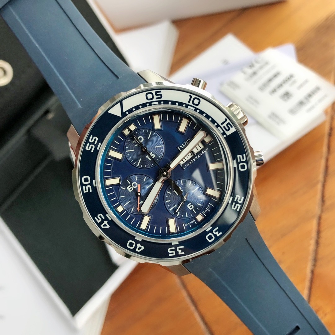 Aquatimer / 44mm