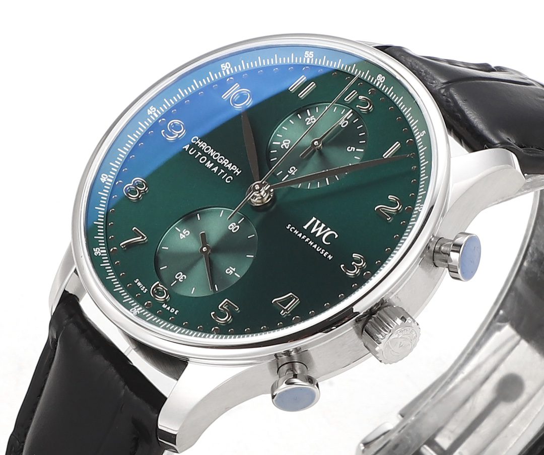 포르투기저 크로노그래프 그린 다이얼 레더 스트랩 / V6S IW371615 / 40mm / 크기 40mm Cal.7750 무브
