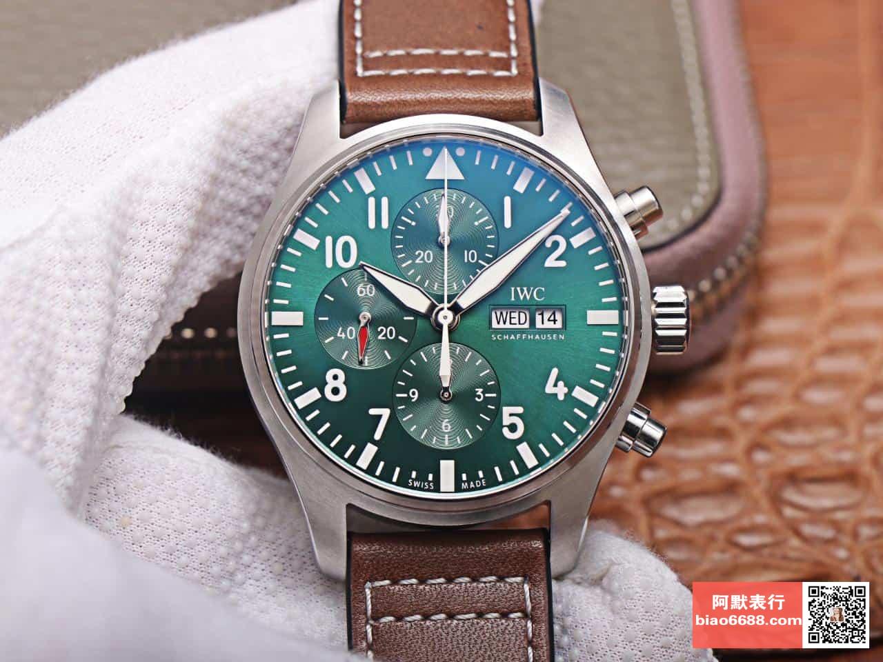 파일럿 크로노그래프 레이싱 그린 다이얼 레더 스트랩 / ZF IW377726 / 43mm / 크기 43mm 두께 15mm Cal.7750 무브