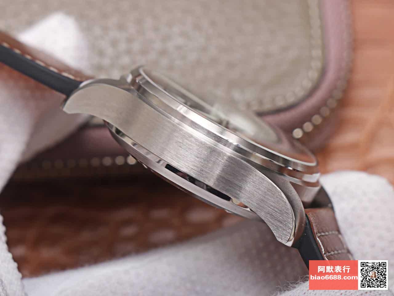 파일럿 크로노그래프 레이싱 그린 다이얼 레더 스트랩 / ZF IW377726 / 43mm / 크기 43mm 두께 15mm Cal.7750 무브