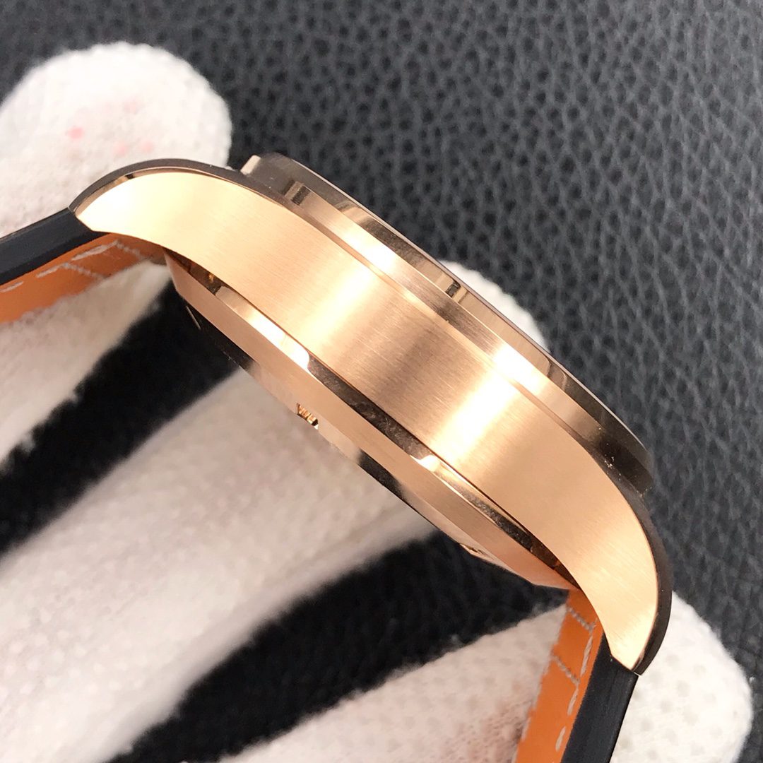 파일럿 크로노그래프 어린왕자 에디션 레더 스트랩 / ZF IW377721 / 43mm / 크기 43mm 두께 15mm Cal.7750 무브