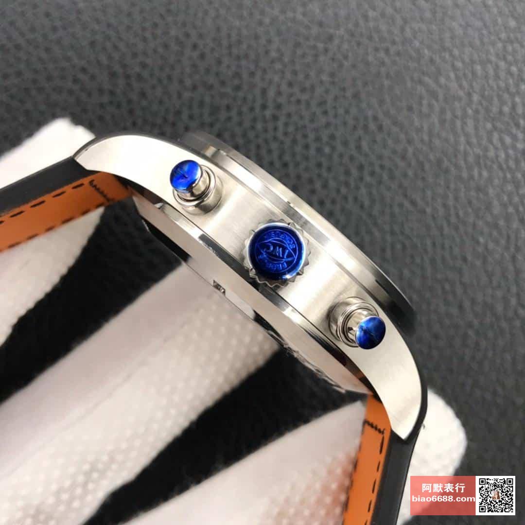 파일럿 파이터 크로노그래프 블랙 다이얼 레더 스트랩 / ZF IW377709 / 43mm / 크기 43mm 두께 15mm Cal.7750 무브