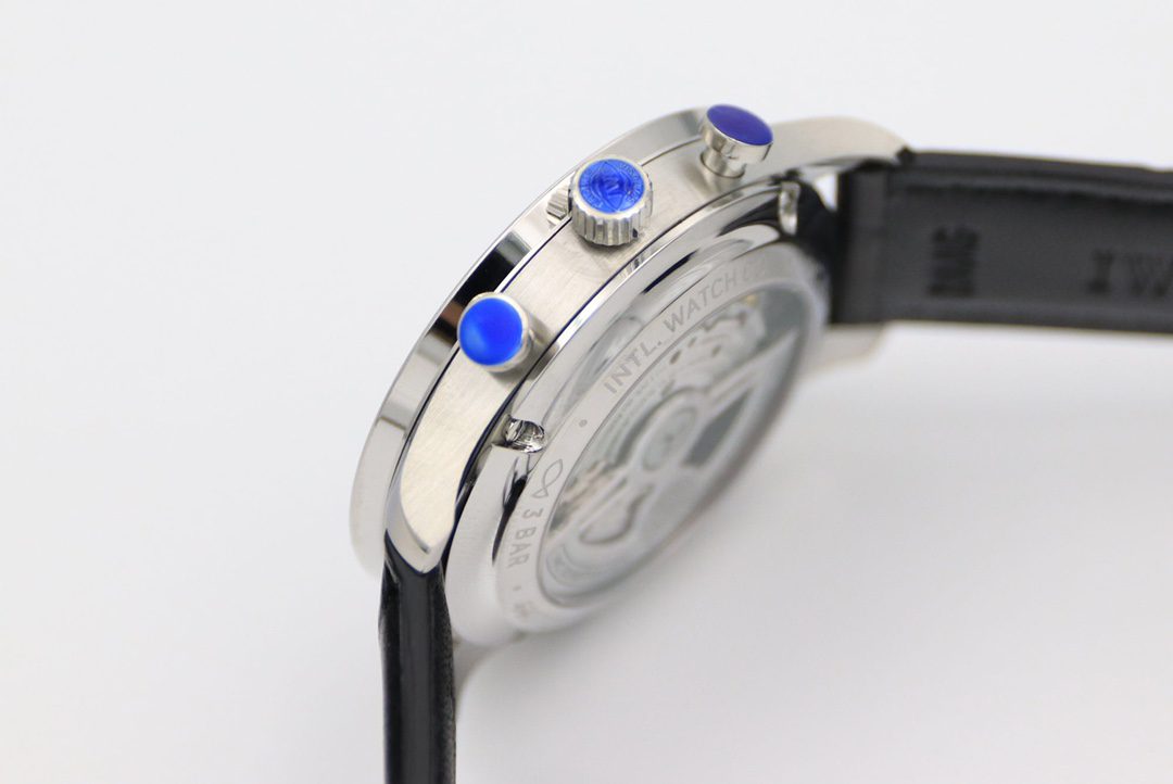 포르투기저 크로노그래프 스틸 그린 다이얼 레더 스트랩 / ZF IW371615 / 41mm / 크기 41mm 두께 13mm Cal.69355 무브