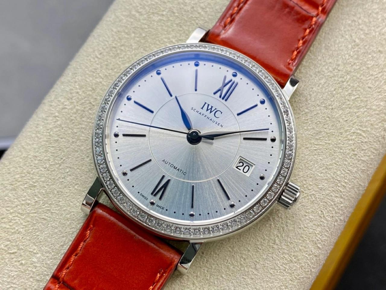 포르토피노 레이디 다이아베젤 실버 그레이/블랙 다이얼 레더 스트랩 / V7 IW458109 / 37mm / 크기 37mm Cal.2892 무브