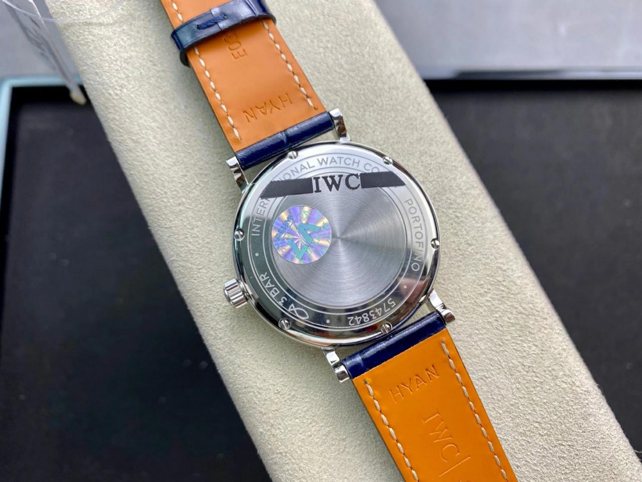 포르토피노 레이디 다이아베젤 실버 블루 다이얼 레더 스트랩 / V7 IW458111 / 37mm / 크기 37mm Cal.2892 무브