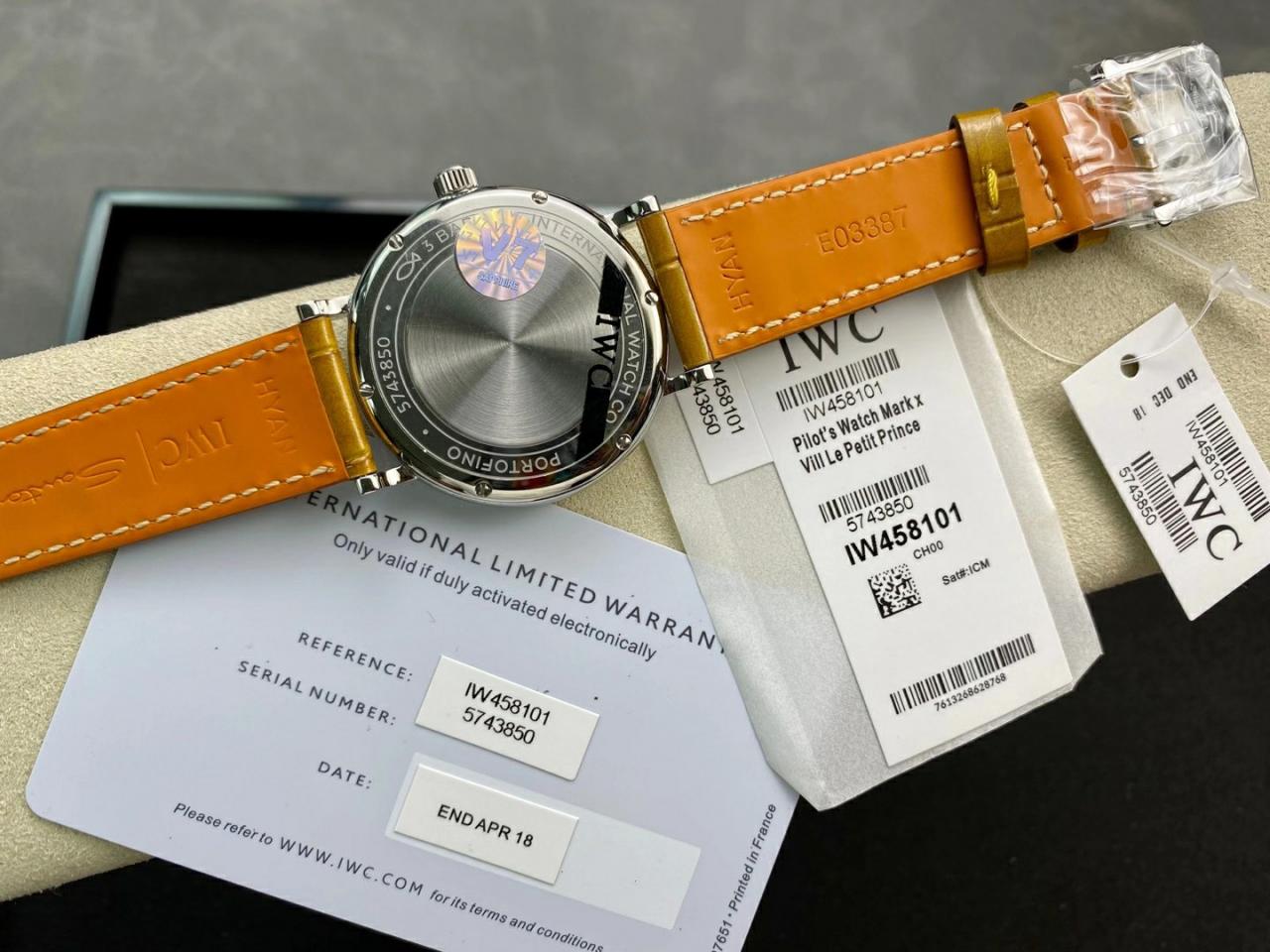 포르토피노 레이디 실버 그레이 다이얼 레더 스트랩 / V7 IW458101 / 37mm / 크기 37mm Cal.2892 무브