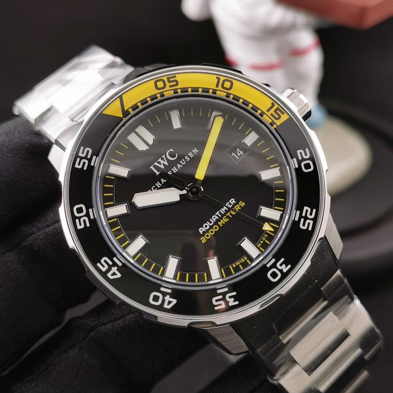 아쿠아타이머 스틸 블랙 다이얼 SS 브레이슬릿 / IWS IW356808 / 44mm / 크기 44mm Cal.2892 무브