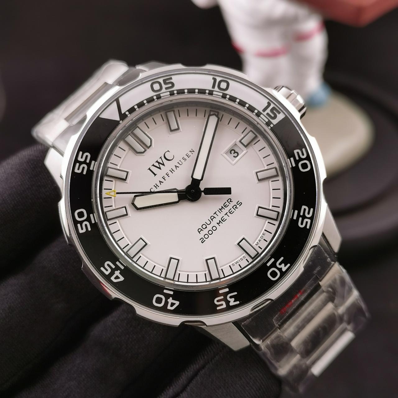 아쿠아타이머 스틸 화이트 다이얼 SS 브레이슬릿 / IWS IW356809 / 44mm / 크기 44mm Cal.2892 무브